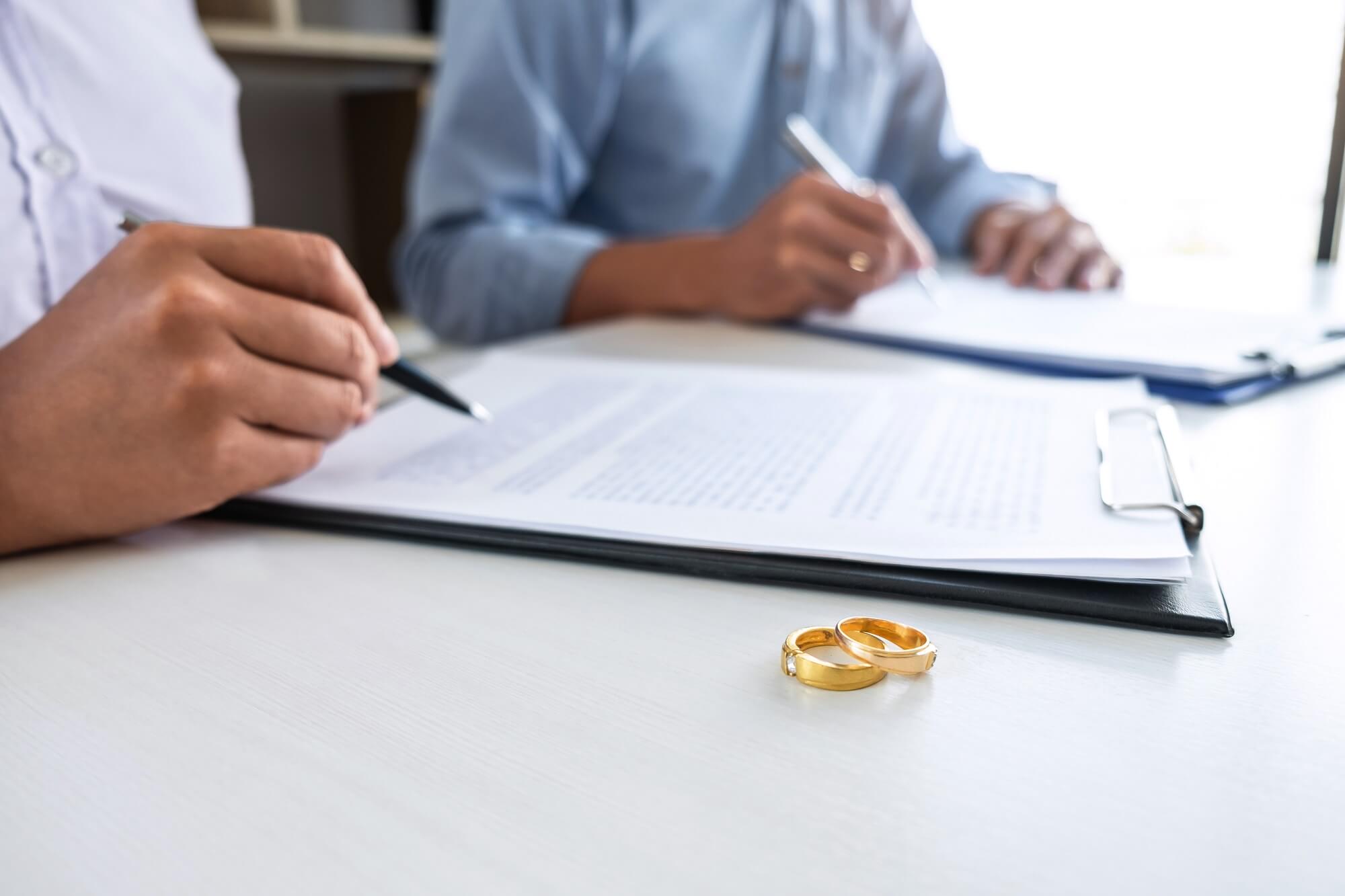 how-do-i-file-for-divorce-without-lawyer-in-arizona